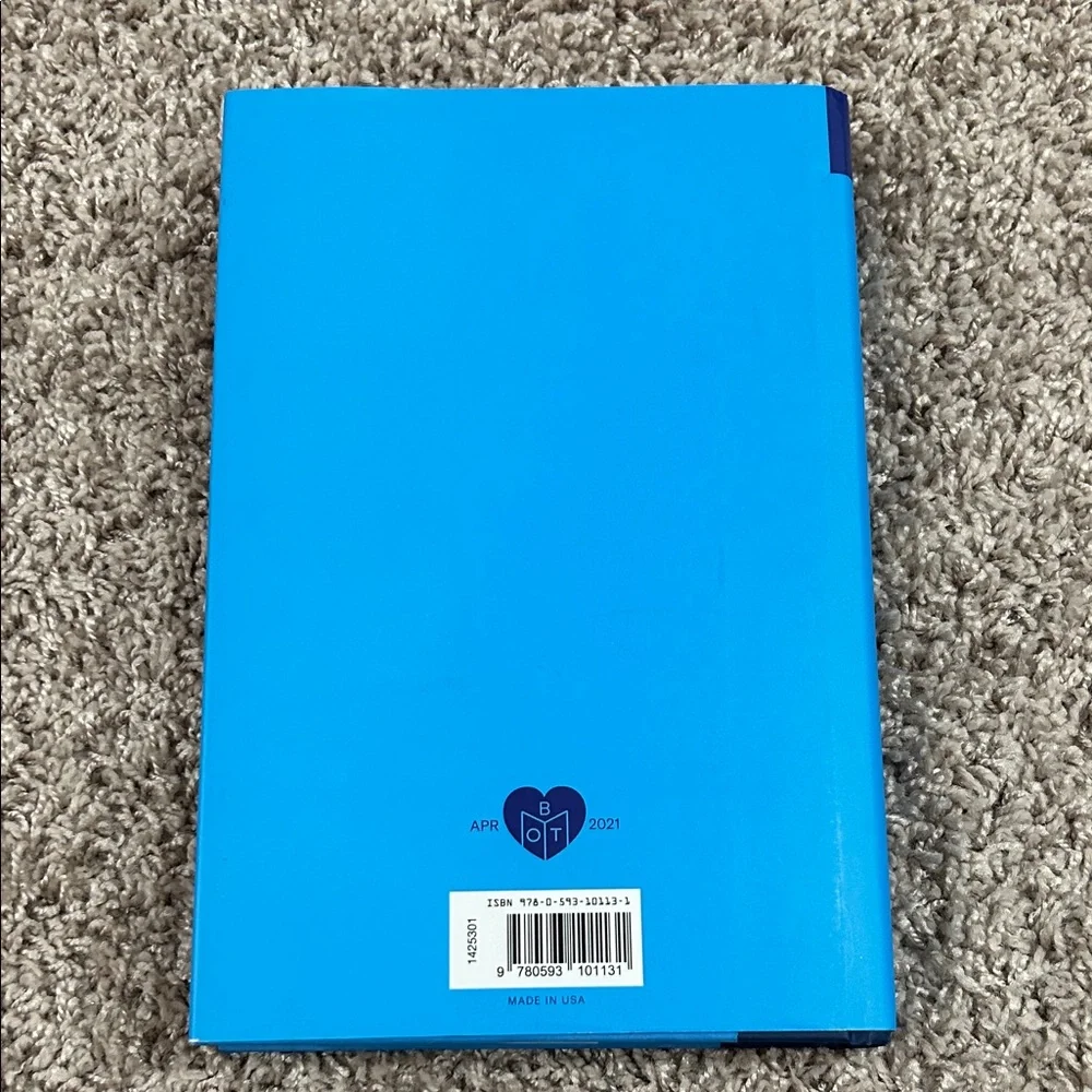 Set of 5 Hardcover Books - Picture 11 of 16